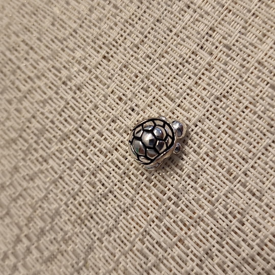 Individuality Bead